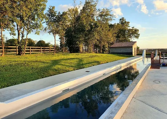 Chaleureux Dans Un Domaine D'exception * Nomdieu